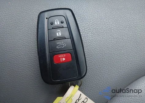 2020 Toyota Highlander Xle из США, поврежденный, VIN 5TDGZRAH7LS021877